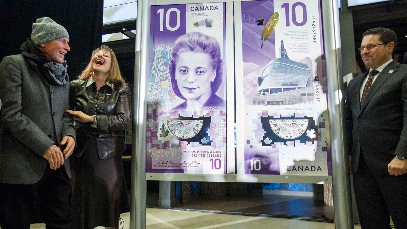 canadian-dollar canadian-dollar