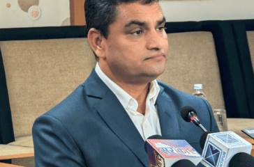 Photo swasthya mantri wedddd