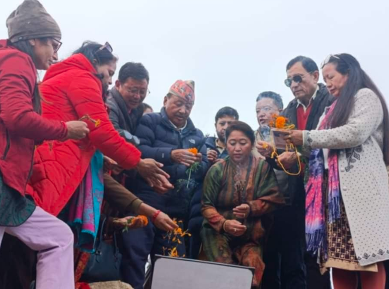 Pathivara cable car photo