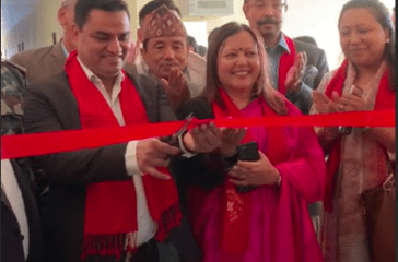 swasthya mantri photo..