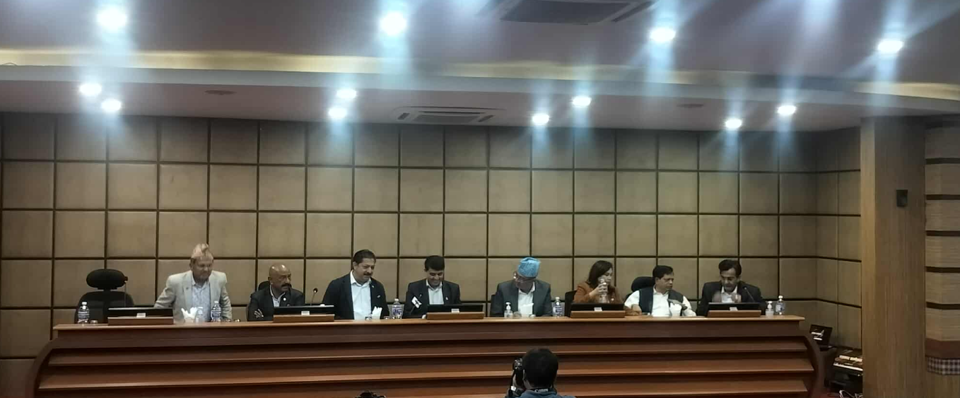 Screenshot 2025-11-04 233505