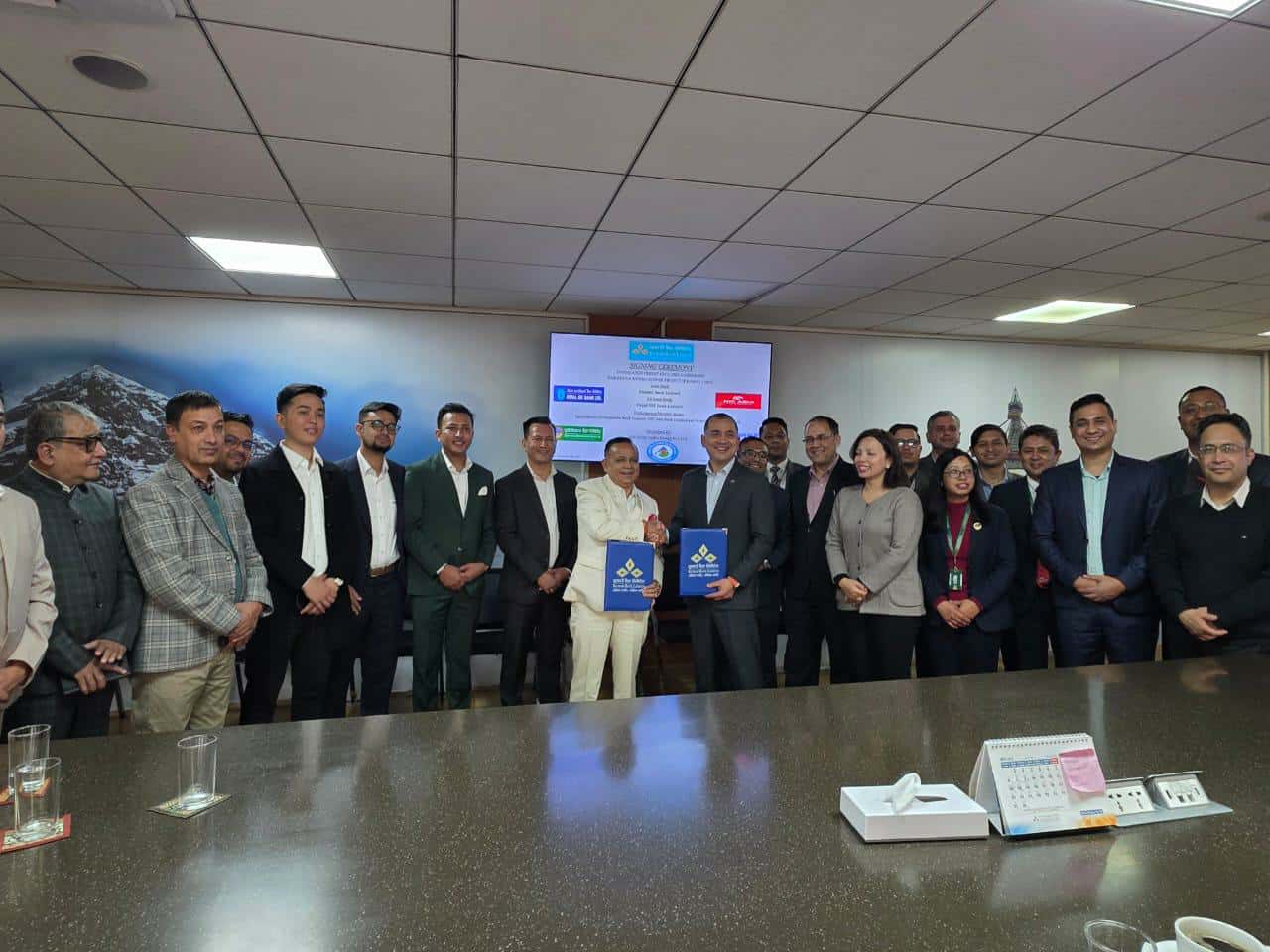 9c9bca8c-186b-457f-880a-fba1a338db41