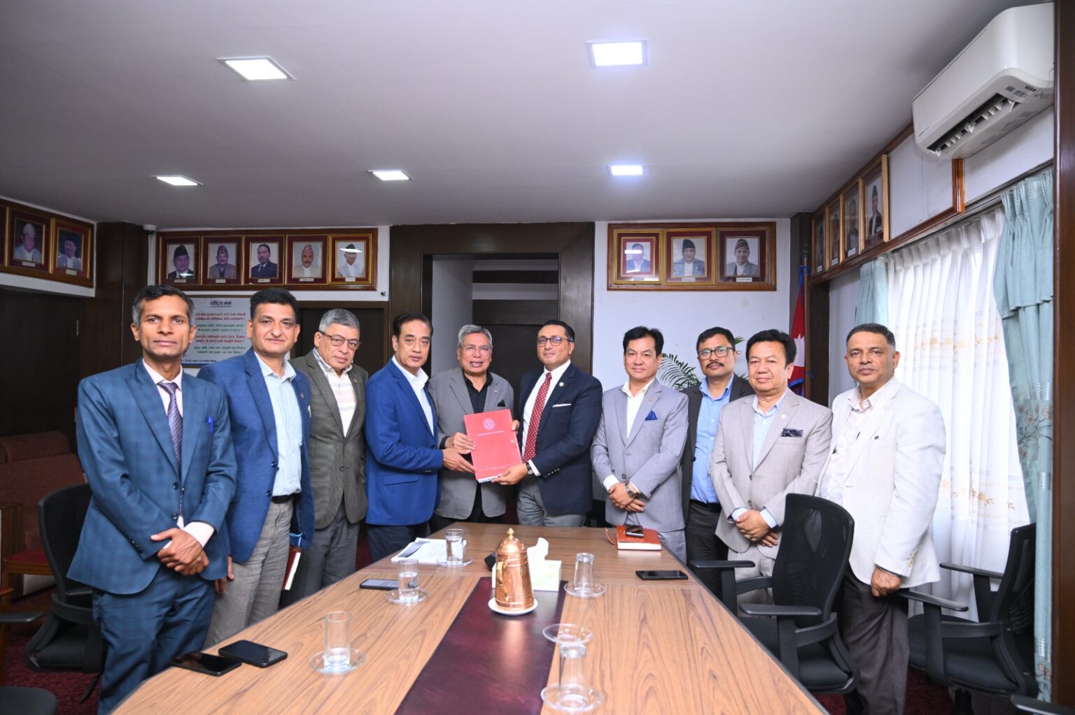 1000194093_svPyeiT0D3-1536x1023