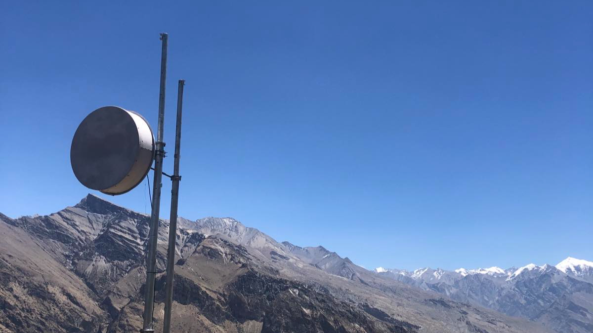 internet-tower