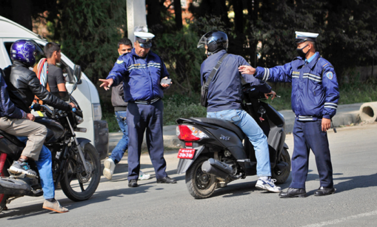 traffic-police-2-768x463-1