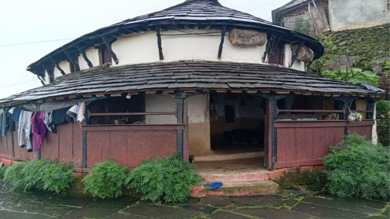 Ghumaune Ghar