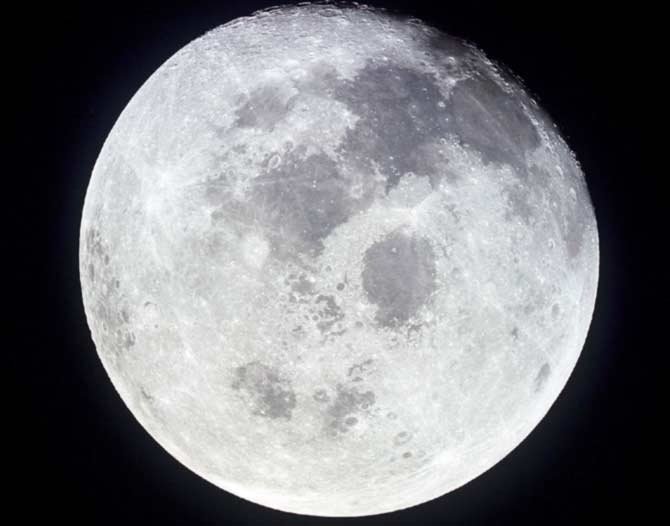 moon-1-new_1482893776
